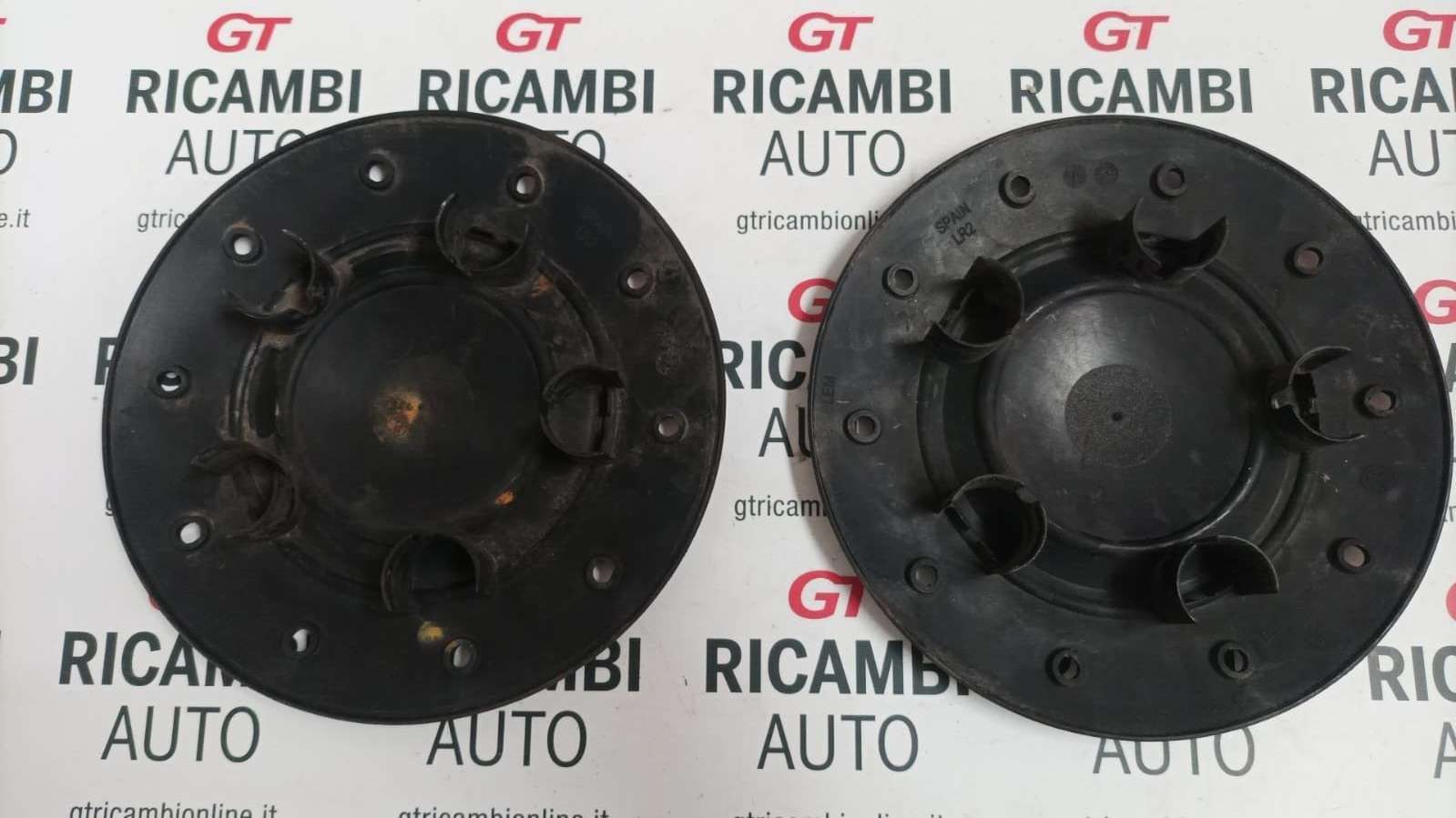 BORCHIA COPRIMOZZO VW *RICAMBIO ORIGINALE*