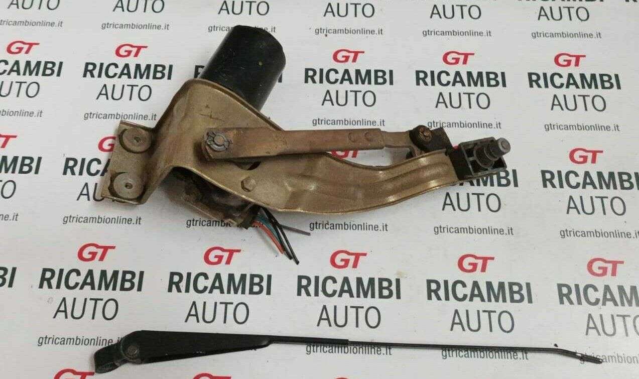 Fiat Panda 141 (1986-2003) motorino tergicristalli con braccio spazzola  originale 424b