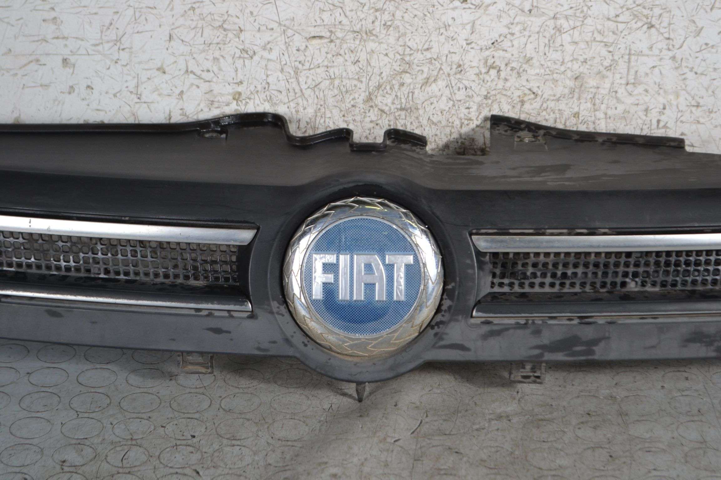 Griglia anteriore Fiat Panda 169 Dal 2003 al 2012 - Aricun