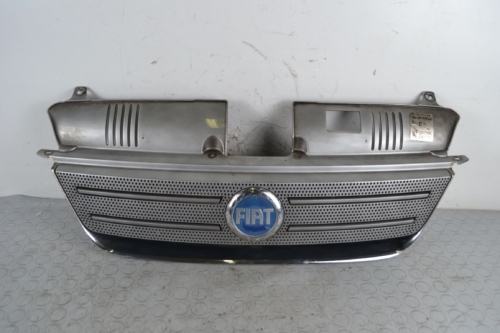 Griglia anteriore Fiat Idea Dal 2005 al 2010 Cod 735357980 acquista online